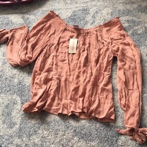 NWT off the shoulder long sleeve blouse